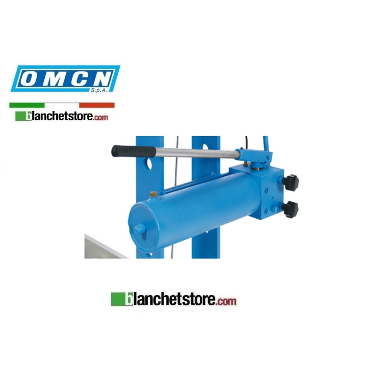 PRESSA IDRAULICA OMCN CON POMPA A MANO ART 160 100TON PRESSA IDRAULICA OMCN CON POMPA A MANO ART 160 100TON