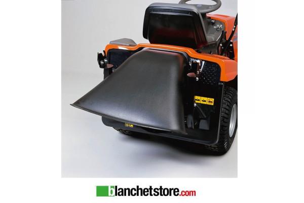 Deflectors for tractors